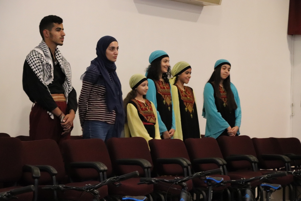 في إطار إتفاقية التوأمة بين بلديتي بيت لحم وكولونيا  توقيع إتفاقية للتبرع بعشر دراجات هوائية لمدينة بيت لحم