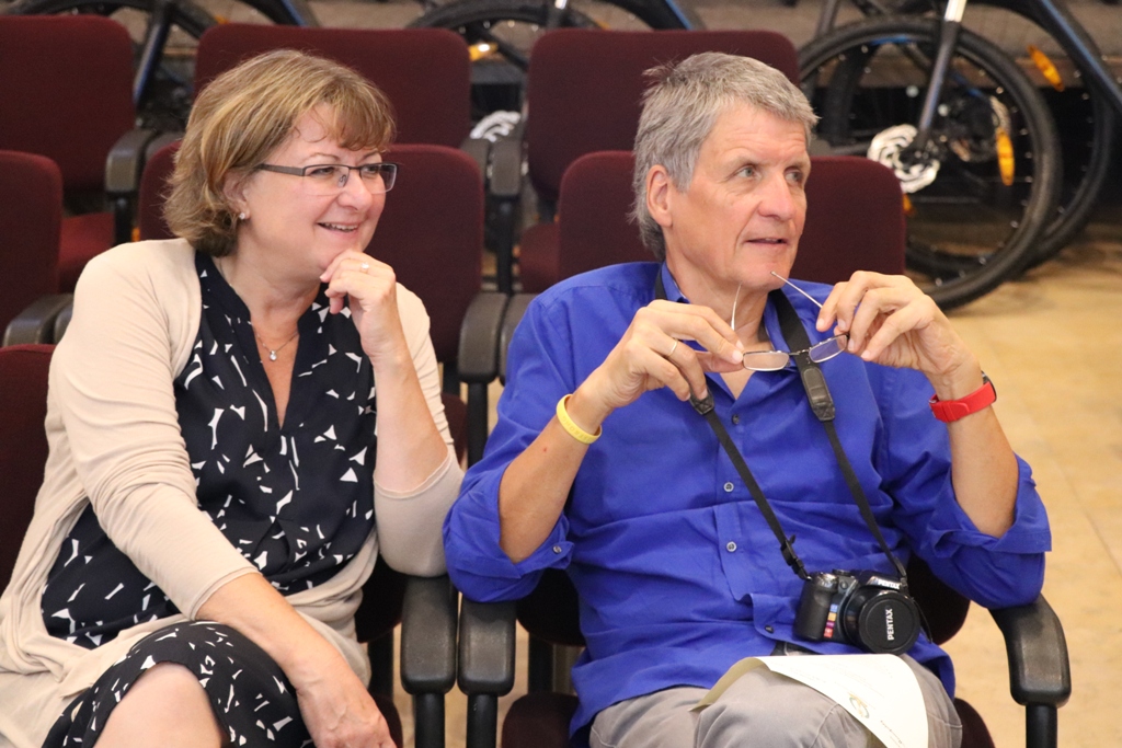 في إطار إتفاقية التوأمة بين بلديتي بيت لحم وكولونيا  توقيع إتفاقية للتبرع بعشر دراجات هوائية لمدينة بيت لحم