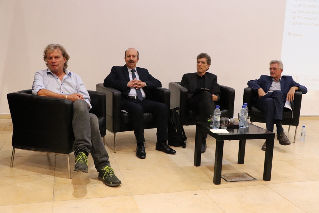 في إطار إتفاقية التوأمة بين بلديتي بيت لحم وكولونيا  توقيع إتفاقية للتبرع بعشر دراجات هوائية لمدينة بيت لحم