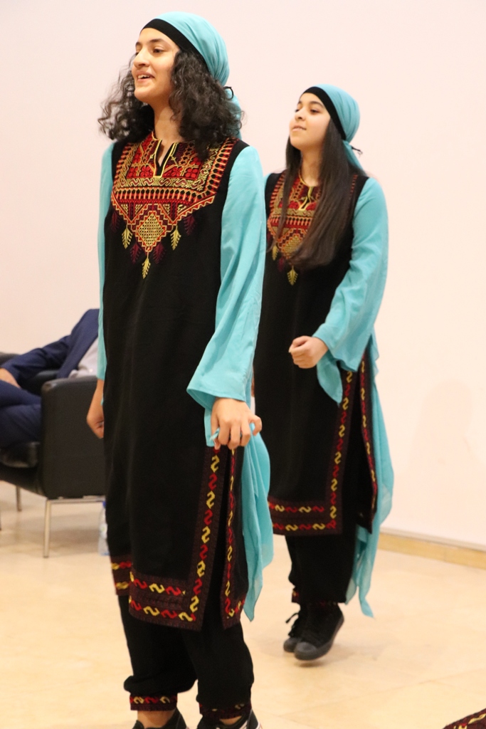 في إطار إتفاقية التوأمة بين بلديتي بيت لحم وكولونيا  توقيع إتفاقية للتبرع بعشر دراجات هوائية لمدينة بيت لحم