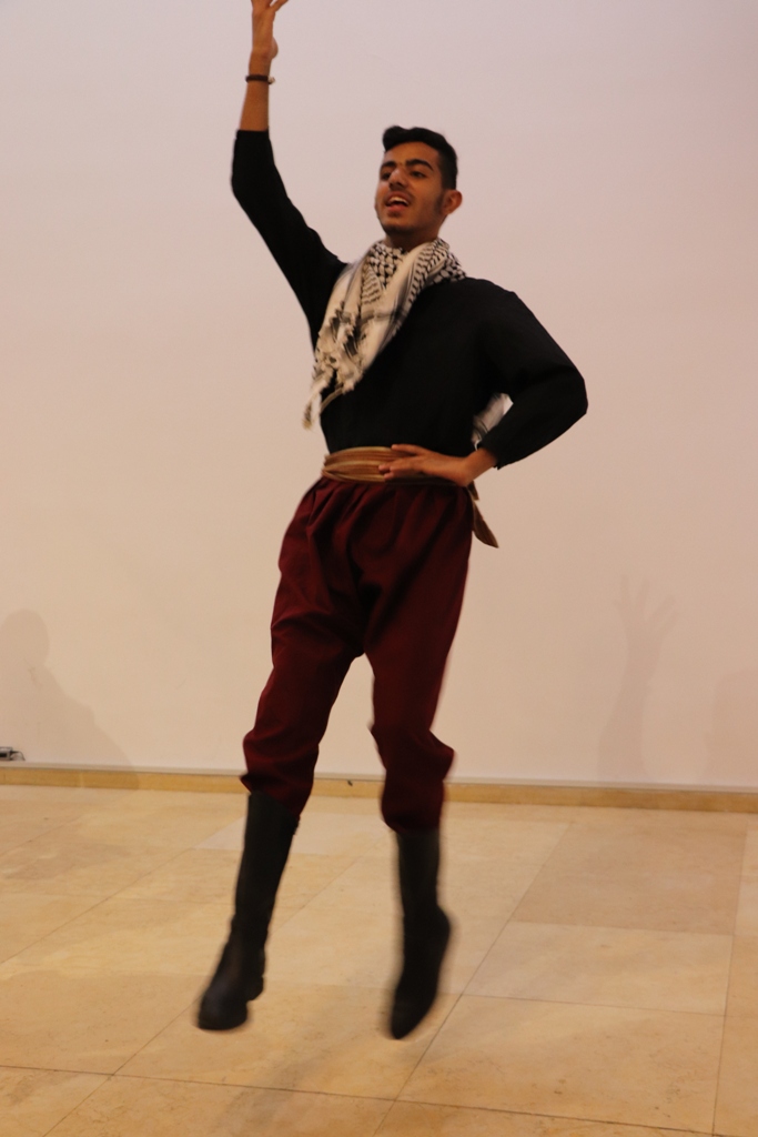 في إطار إتفاقية التوأمة بين بلديتي بيت لحم وكولونيا  توقيع إتفاقية للتبرع بعشر دراجات هوائية لمدينة بيت لحم