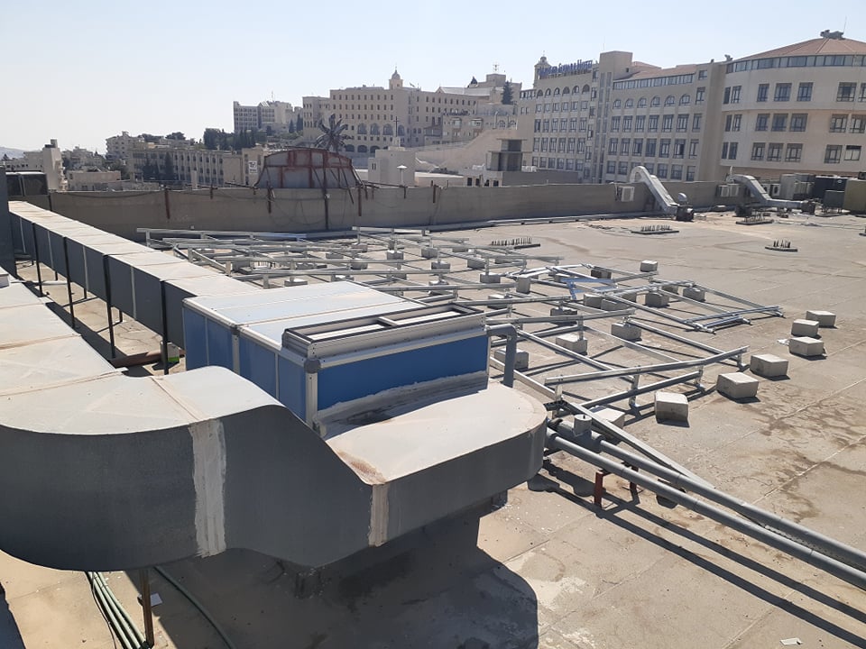 في إطار عملية التدقيق على المرحلة الأولى لمشروع نور بين بلديتي بيت لحم وتورينو  مرقص يلتقي وفداً من البلدية الإيطالية