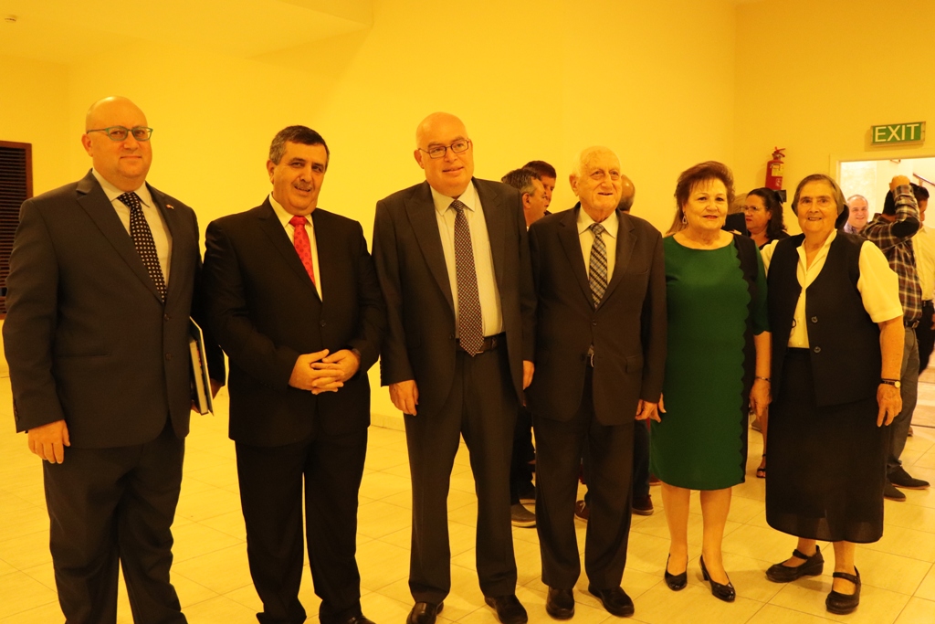 رئيس بلدية بيت لحم يكرم القاضي جو مفصوت من مالطا بمناسبة زيارته الثلاثين لمدينة بيت لحم