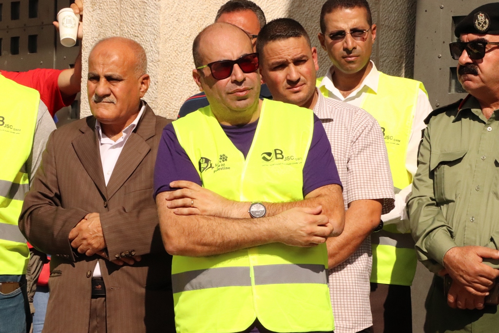 حملة اليوم العالمي للنظافة في محافظة بيت لحم تنطلق من ساحة المهد تحت شعار بيت لحم نظيفة وخضراء