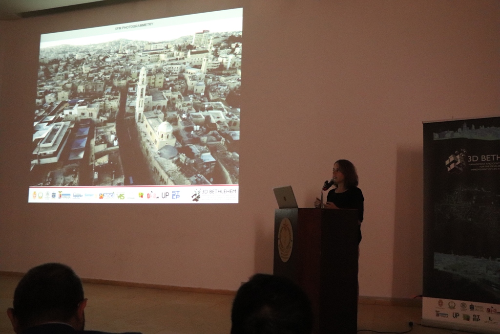في إطار إتفاقية التوأمة بين بلديتي بيت لحم وبافيا الإيطالية ندوة تحت عنوان "بيت لحم ثلاثية الأبعاد" في مركز السلام/ بيت لحم