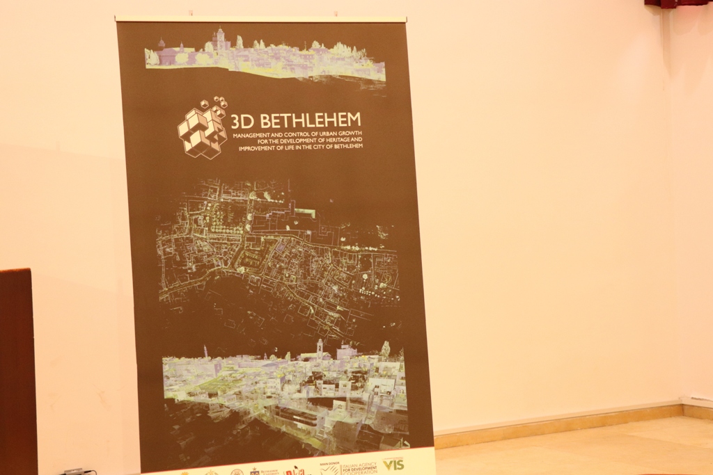 في إطار إتفاقية التوأمة بين بلديتي بيت لحم وبافيا الإيطالية ندوة تحت عنوان "بيت لحم ثلاثية الأبعاد" في مركز السلام/ بيت لحم