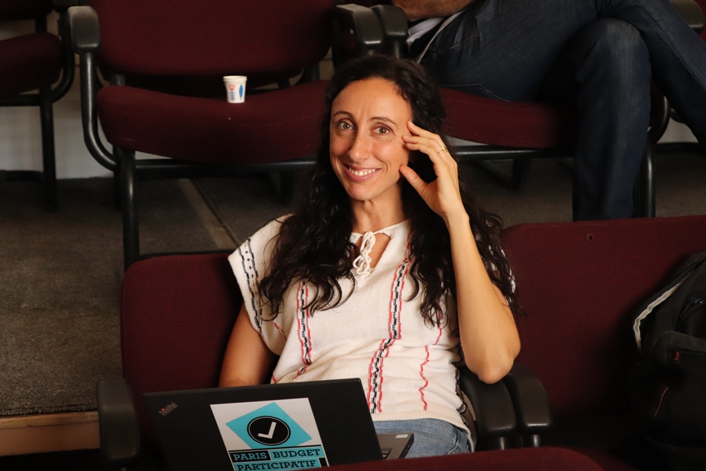 بلدية بيت لحم تنظم لقاءً للمجتمع المحلي تحت عنوان "إعادة تصميم وإستخدام ساحة المهد"