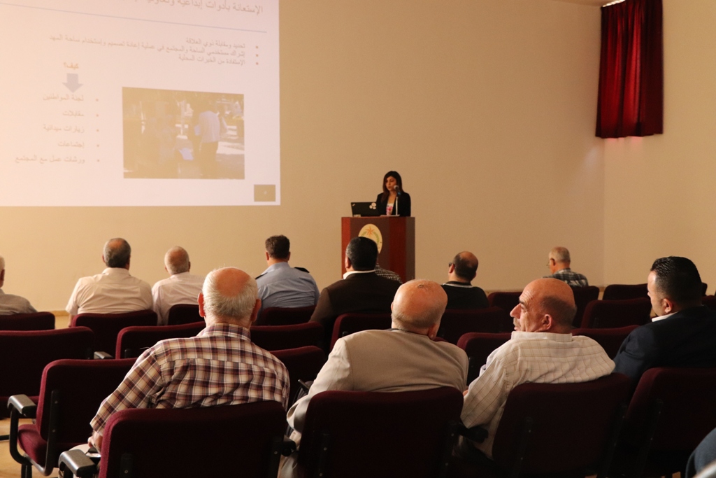 بلدية بيت لحم تنظم لقاءً للمجتمع المحلي تحت عنوان "إعادة تصميم وإستخدام ساحة المهد"