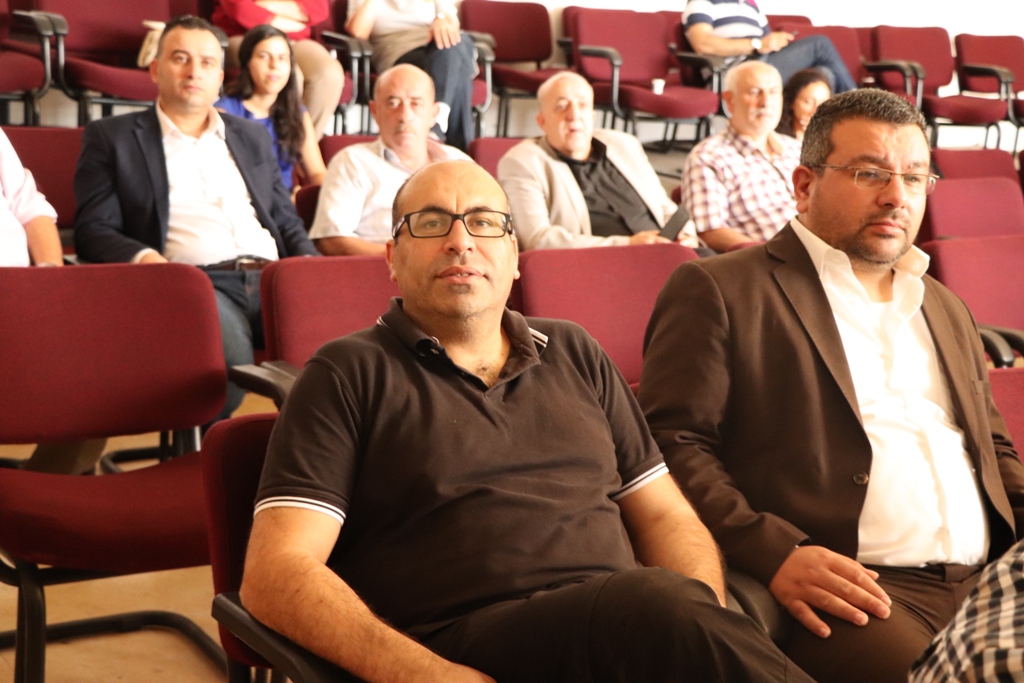 بلدية بيت لحم تنظم لقاءً للمجتمع المحلي تحت عنوان "إعادة تصميم وإستخدام ساحة المهد"