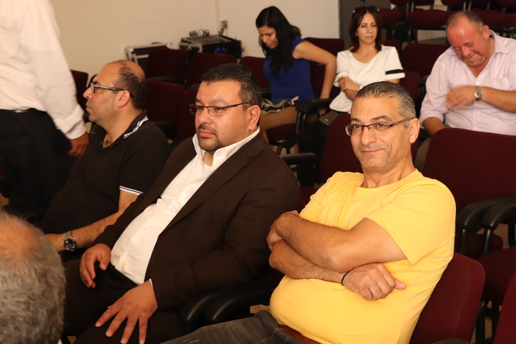 بلدية بيت لحم تنظم لقاءً للمجتمع المحلي تحت عنوان "إعادة تصميم وإستخدام ساحة المهد"