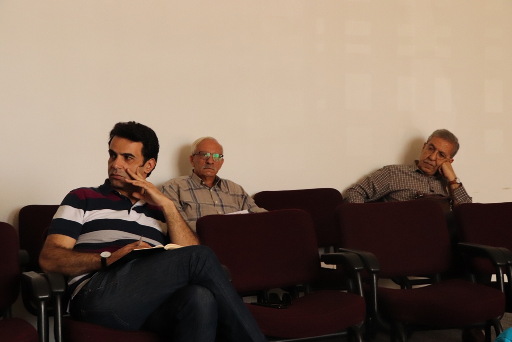 بلدية بيت لحم تنظم لقاءً للمجتمع المحلي تحت عنوان "إعادة تصميم وإستخدام ساحة المهد"