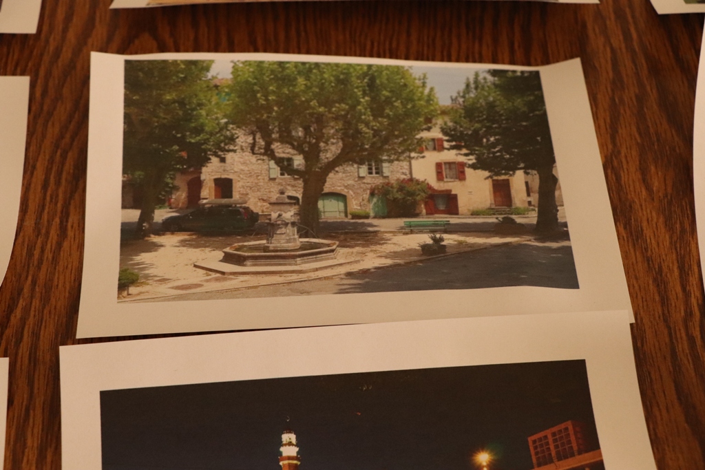 بلدية بيت لحم تنظم لقاءً للمجتمع المحلي تحت عنوان "إعادة تصميم وإستخدام ساحة المهد"