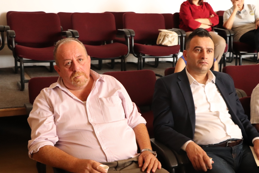 بلدية بيت لحم تنظم لقاءً للمجتمع المحلي تحت عنوان "إعادة تصميم وإستخدام ساحة المهد"