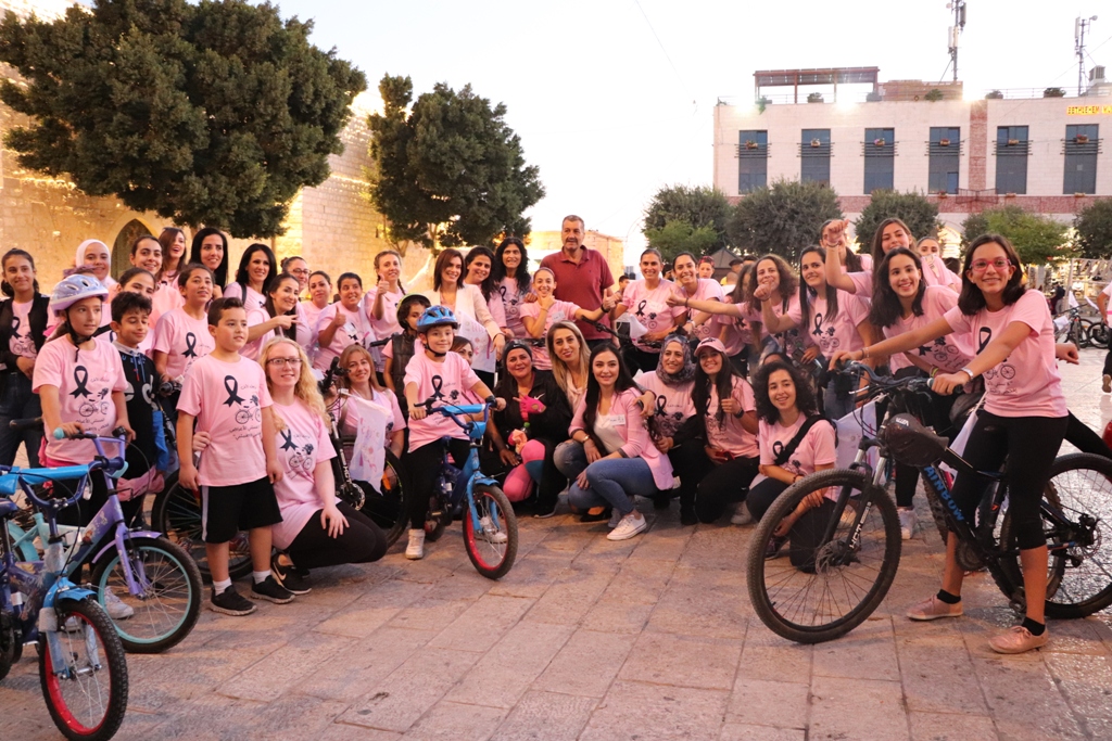 حملة دراجات الأمل تحت شعار" لا تستني الأعراض إفحصي وإطمئني" تنطلق من ساحة المهد