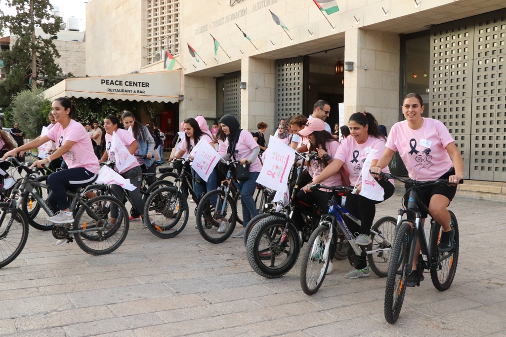 حملة دراجات الأمل تحت شعار" لا تستني الأعراض إفحصي وإطمئني" تنطلق من ساحة المهد