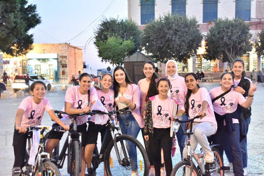 حملة دراجات الأمل تحت شعار" لا تستني الأعراض إفحصي وإطمئني" تنطلق من ساحة المهد