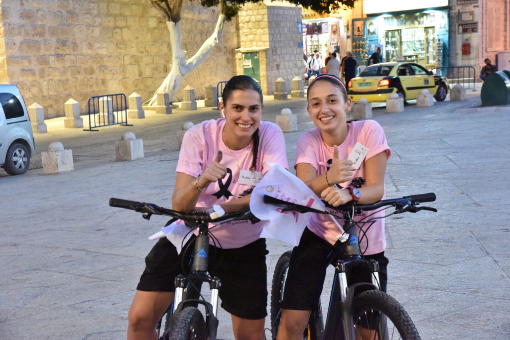 حملة دراجات الأمل تحت شعار" لا تستني الأعراض إفحصي وإطمئني" تنطلق من ساحة المهد