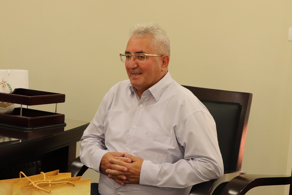 نائب رئيس بلدية بيت لحم يستقبل رئيس بلدية سوتشافا الرومانية ويبحثان سبل التعاون المشترك