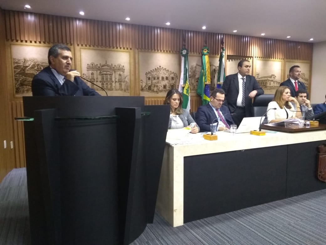 بلدية ناتال البرازيلية تمنح رئيس بلدية بيت لحم مواطنة شرف لدوره في بناء جسور التواصل بين المدينتين وعمله على تعزيز علاقات الأخوة