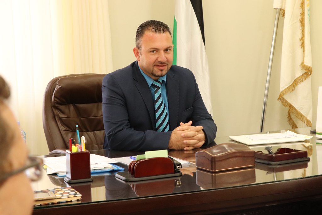 نائب رئيس بلدية بيت لحم يستقبل رئيس بلدية سوتشافا الرومانية ويبحثان سبل التعاون المشترك