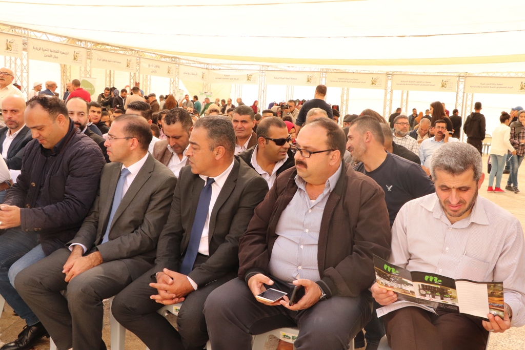 مهرجان قطف الزيتون السنوي التاسع عشر ينطلق من ساحة المهد في بيت لحم