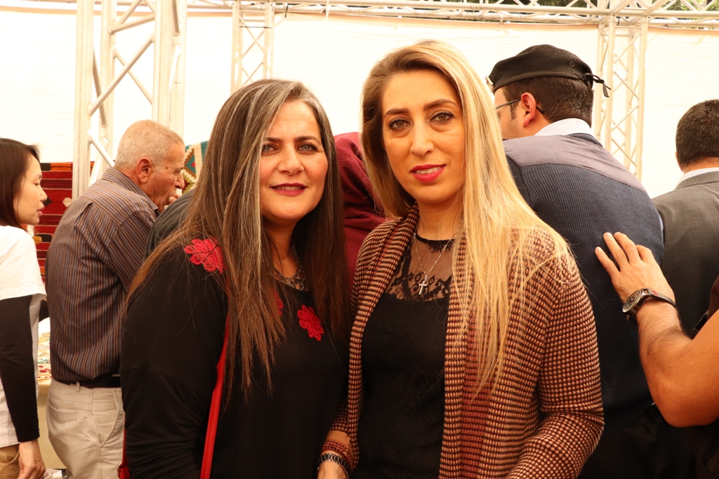 مهرجان قطف الزيتون السنوي التاسع عشر ينطلق من ساحة المهد في بيت لحم