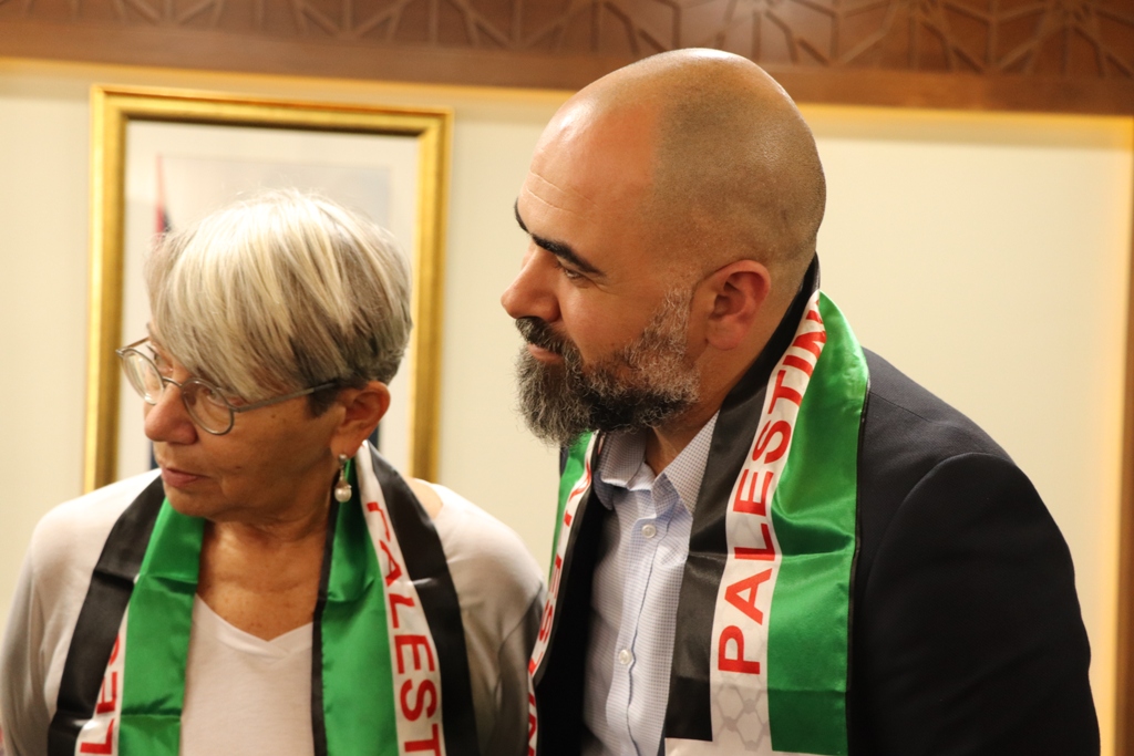 رئيس بلدية بيت لحم يستقبل وفداً من بريشا يترأسه رئيس بلديتها ومطران المنطقة