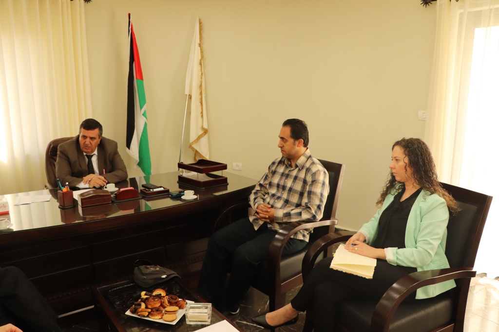 رئيس بلدية بيت لحم يستقبل السيد زافار طاهر ممثلا عن رئيس بلدية هيوستن