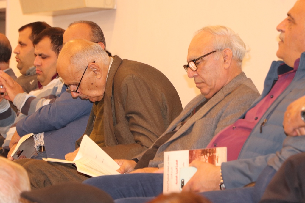 إطلاق كتاب للمؤلف لورنس سمور في مركز السلام بيت لحم