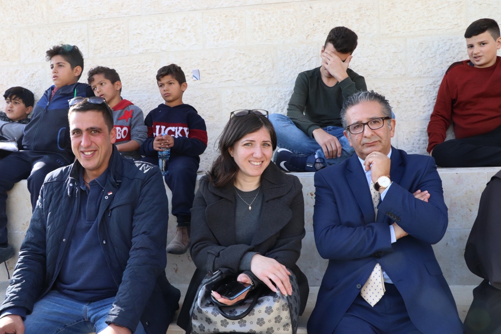 توقيع اتفاقية توأمة بين بلديتي بيت لحم وفربانيا الإيطالية ضمن فعاليات كأس عيد الميلاد للسلام في ملعب دافيدي استوري في بيت لحم