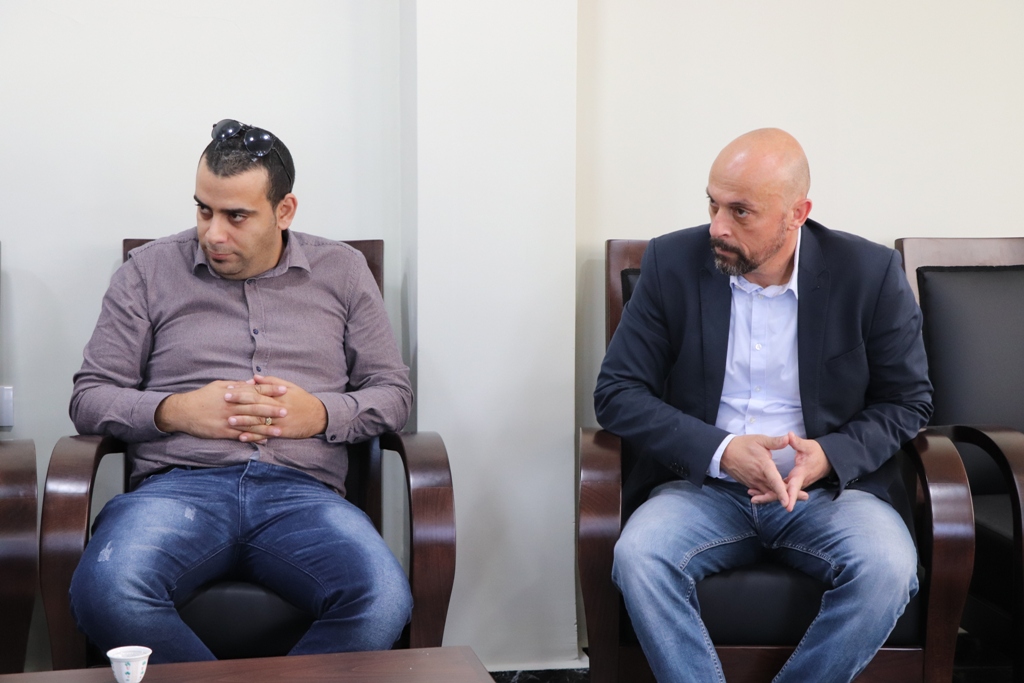 بلدية بيت لحم تستقبل 10 وفود من مدن متوأمة وشريكة  والمعهد الأرزق من روما يتبرع بمعدات طبية لبلدية بيت لحم