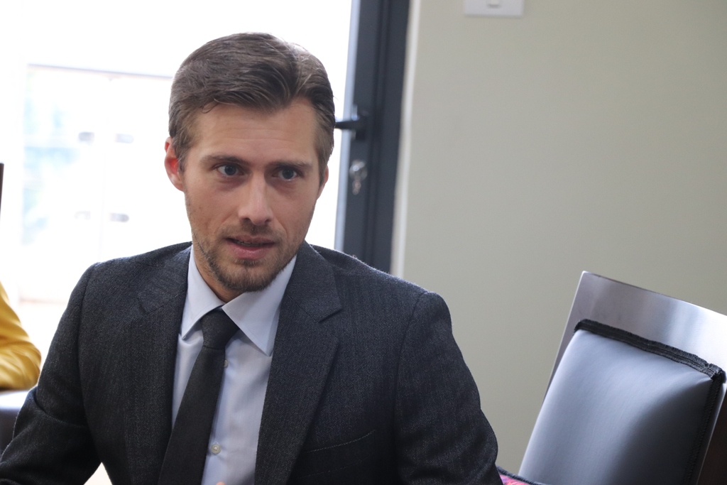 بلدية بيت لحم تستقبل 10 وفود من مدن متوأمة وشريكة  والمعهد الأرزق من روما يتبرع بمعدات طبية لبلدية بيت لحم