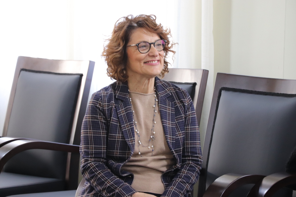 بلدية بيت لحم تستقبل 10 وفود من مدن متوأمة وشريكة  والمعهد الأرزق من روما يتبرع بمعدات طبية لبلدية بيت لحم