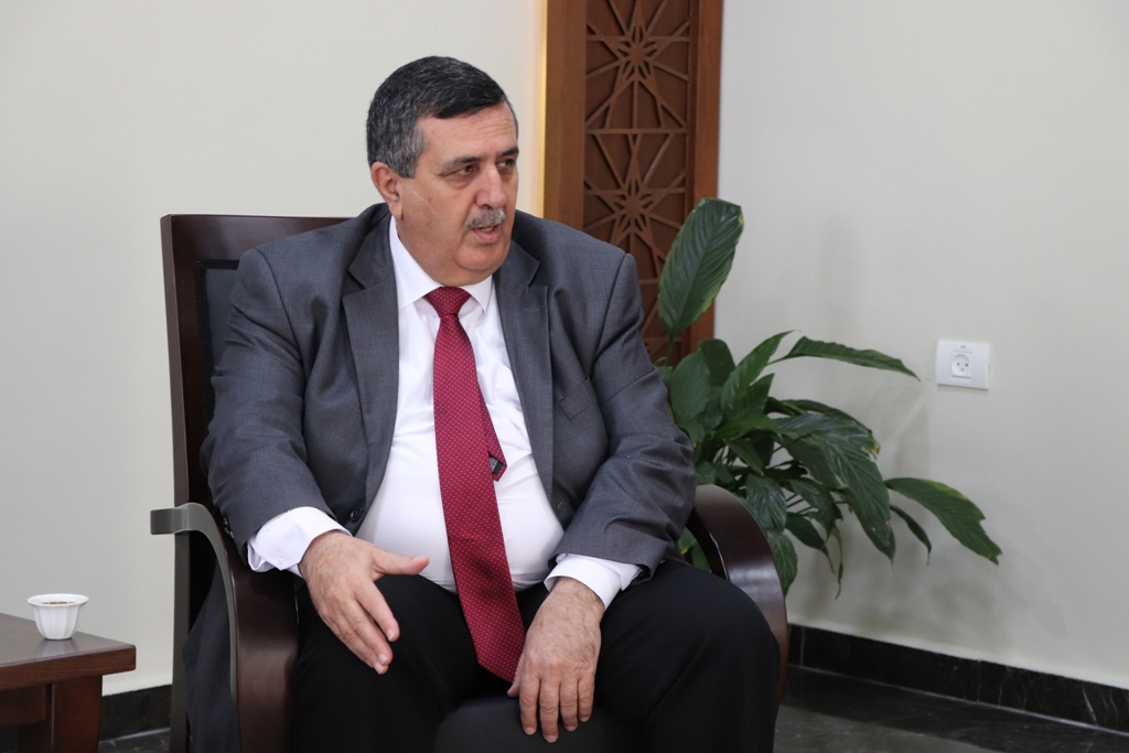 بلدية بيت لحم تستقبل 10 وفود من مدن متوأمة وشريكة  والمعهد الأرزق من روما يتبرع بمعدات طبية لبلدية بيت لحم