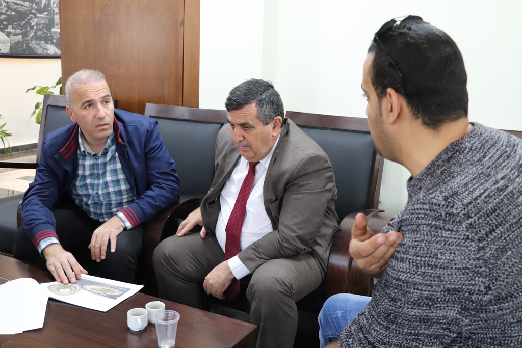 استلام مشروع طرق داخلية في بيت لحم