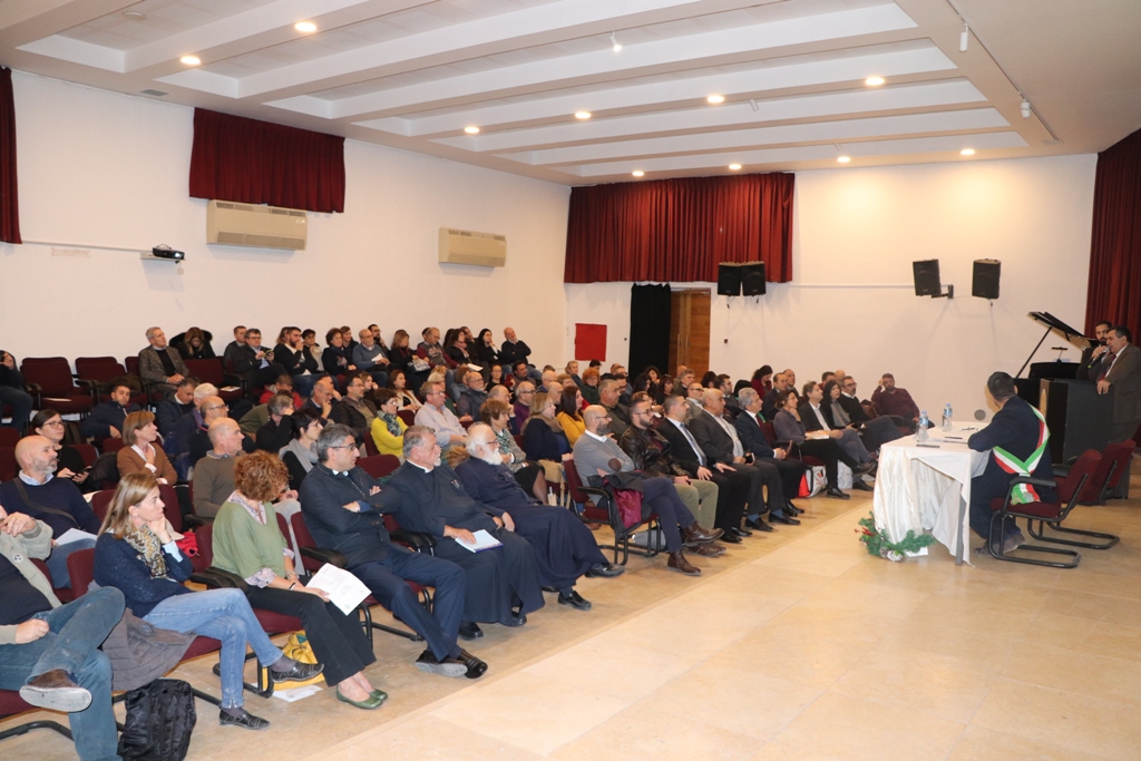 اتفاقية صداقة جديدة بين بلديتي بيت لحم وكوماكيو الإيطالية