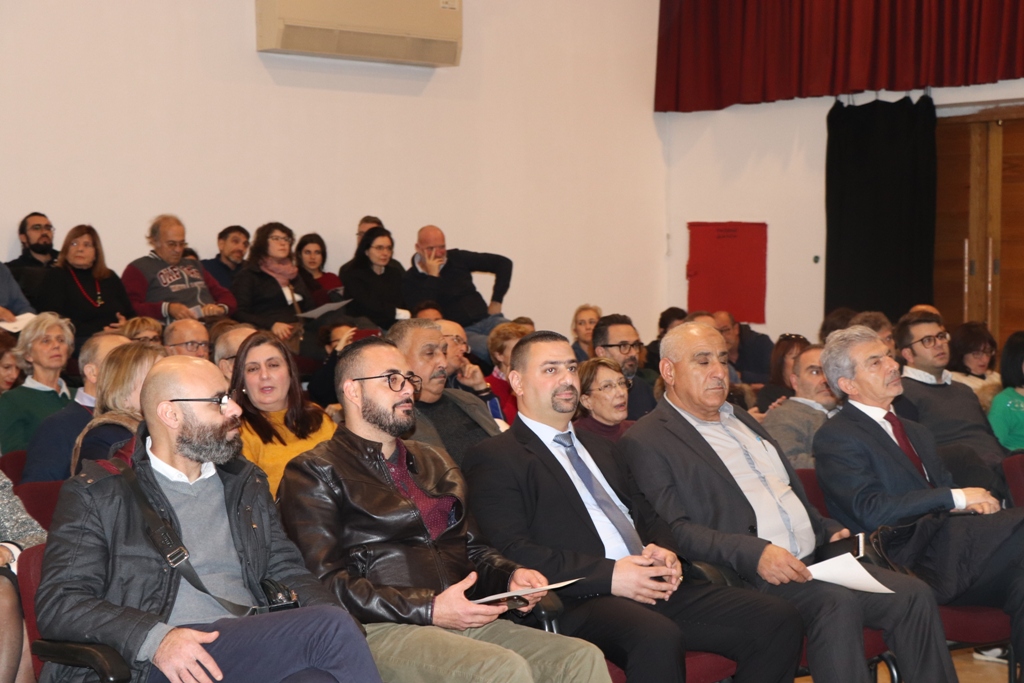 اتفاقية صداقة جديدة بين بلديتي بيت لحم وكوماكيو الإيطالية