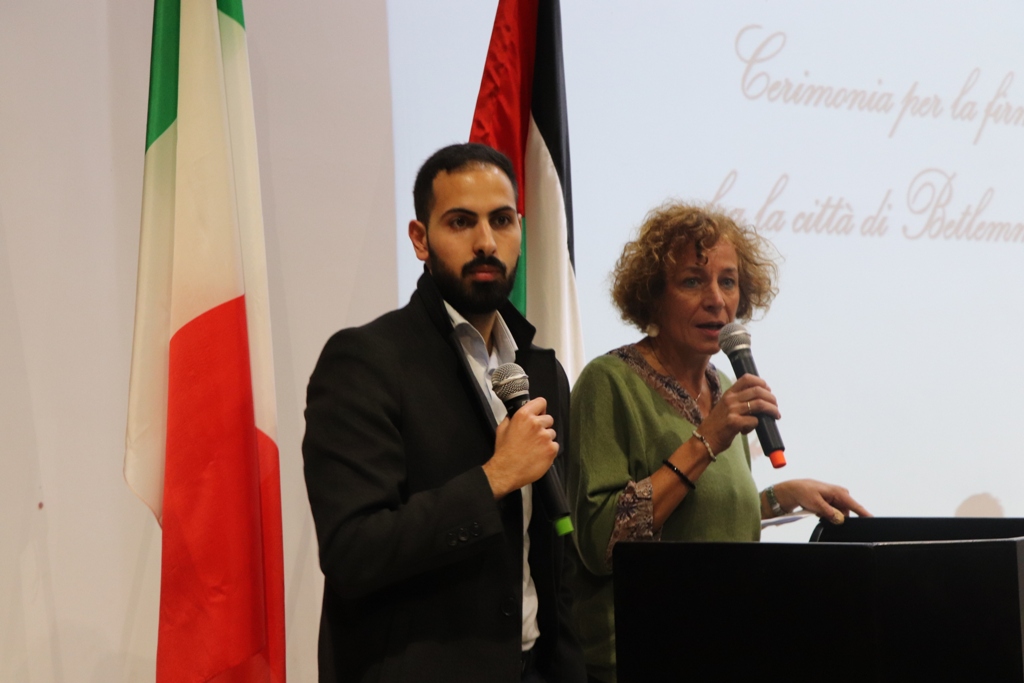 اتفاقية صداقة جديدة بين بلديتي بيت لحم وكوماكيو الإيطالية