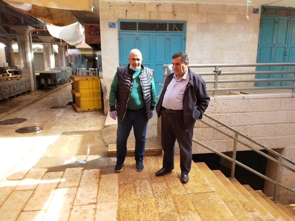 بالتعاون مع لجان المخيمات والهيئات المحلية: بلدية بيت لحم استنفار يومي في مواجهة فايروس كورونا يتعدى حدود المدينة