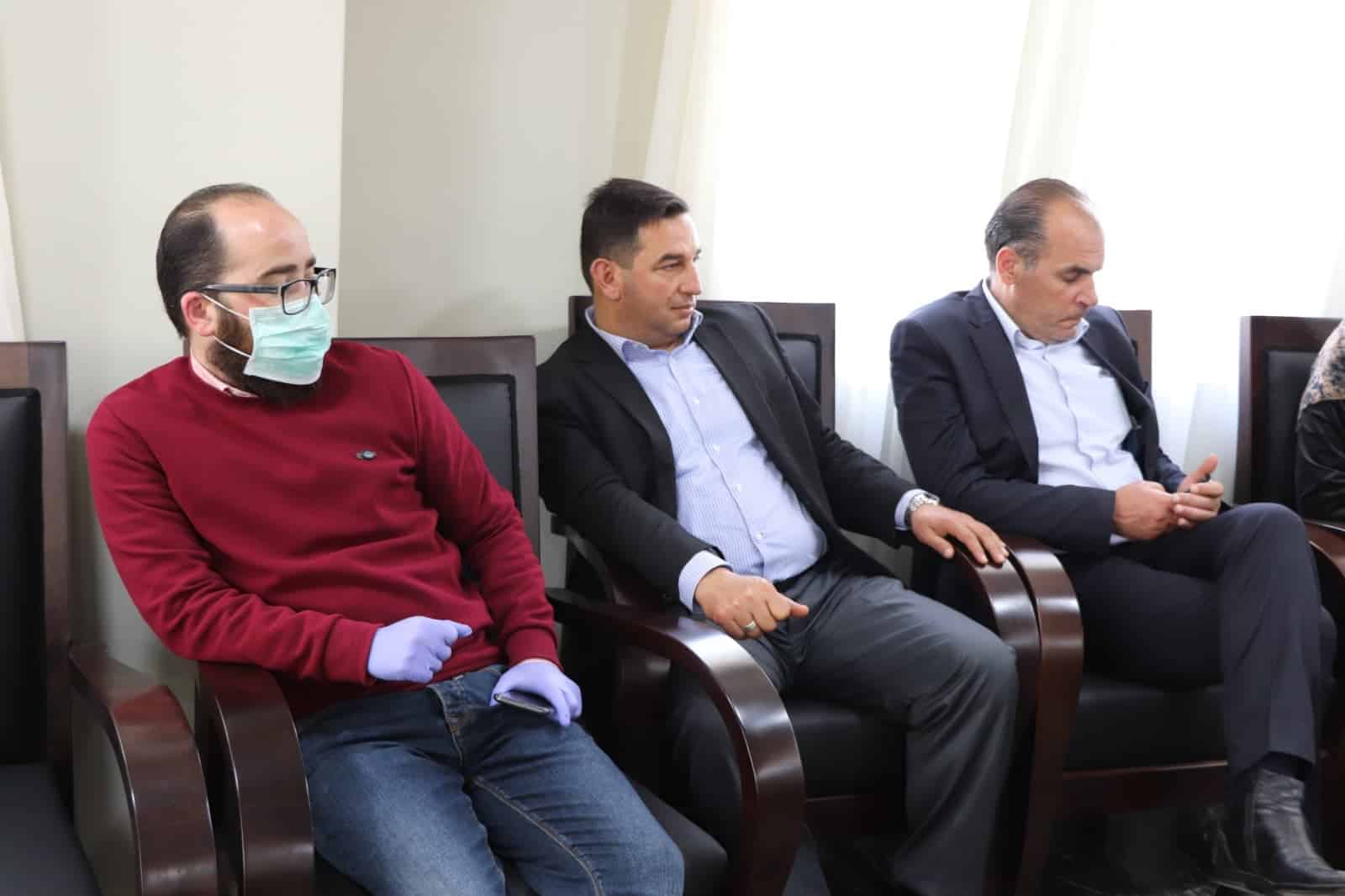 سلمان يطلع اللواء جبريل الرجوب على جهود بلدية بيت لحم في مواجهة فايروس كورونا