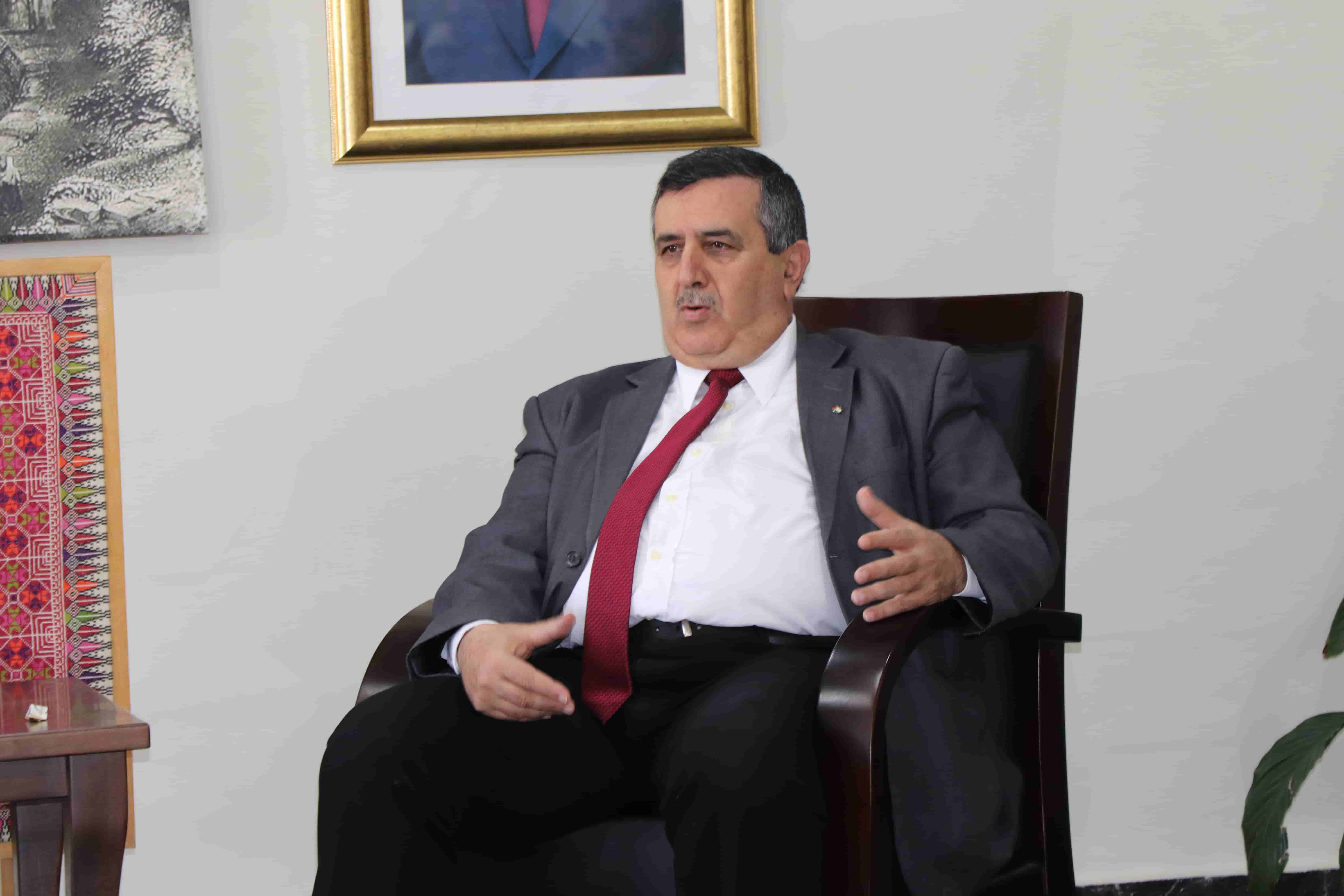 سلمان يكرم متطوعي بلدية بيت لحم خلال فترة جائحة كورونا