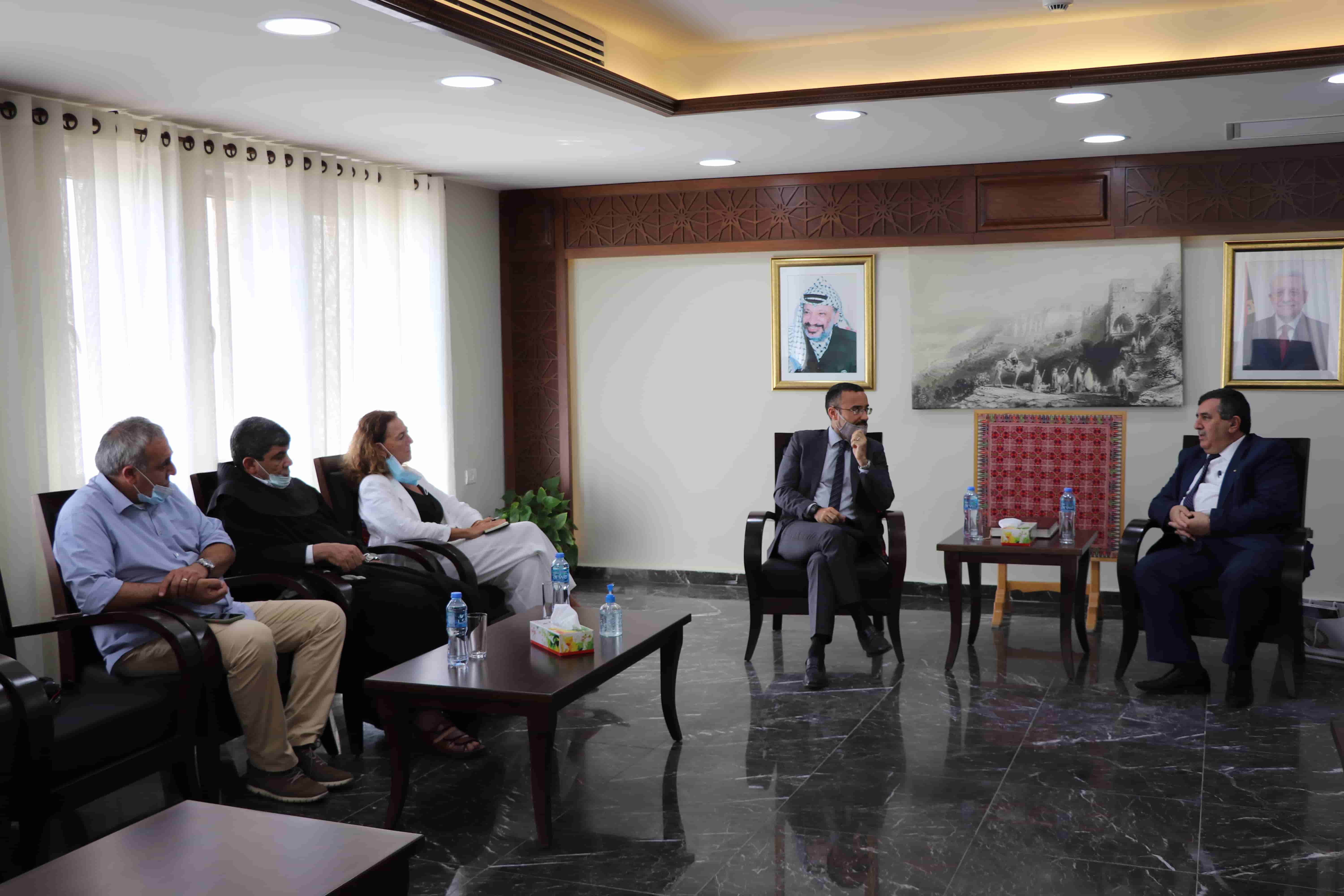 رئيس بلدية بيت لحم يرحب بالقنصل الإيطالي العام الجديد ويؤكد على استعداده للتعاون المشترك