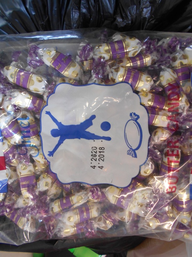 بلدية بيت لحم تتلف (2) طن من المواد الغذائية والإستهلاكية المنتهية الصلاحية والفاسدة من أسواق مدينة بيت لحم 