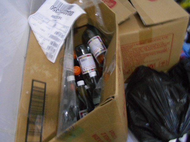 بلدية بيت لحم تتلف (2) طن من المواد الغذائية والإستهلاكية المنتهية الصلاحية والفاسدة من أسواق مدينة بيت لحم 