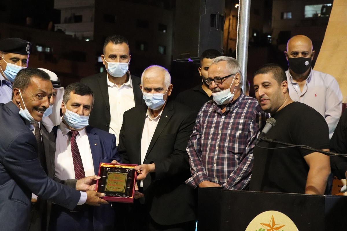 بلدية بيت لحم تدشن "صرح شهداء مدينة بيت لحم" في موقع دُوّار واد شاهين