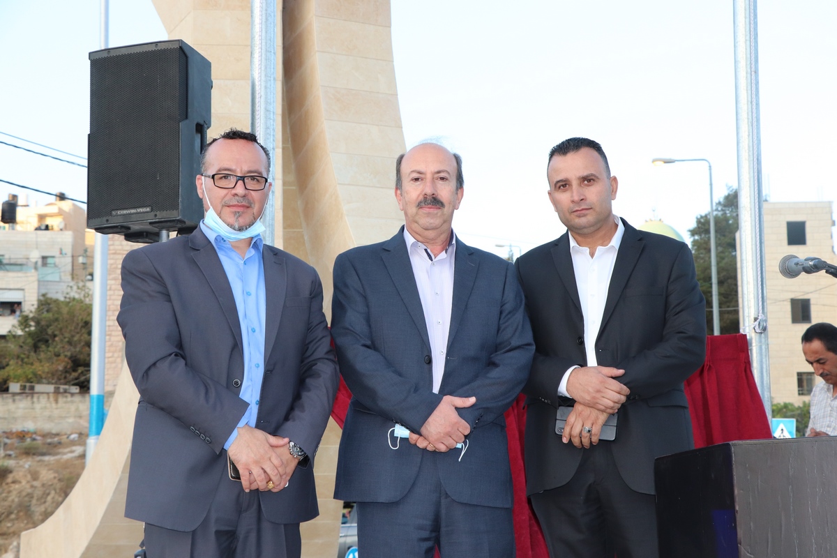 بلدية بيت لحم تدشن "صرح شهداء مدينة بيت لحم" في موقع دُوّار واد شاهين