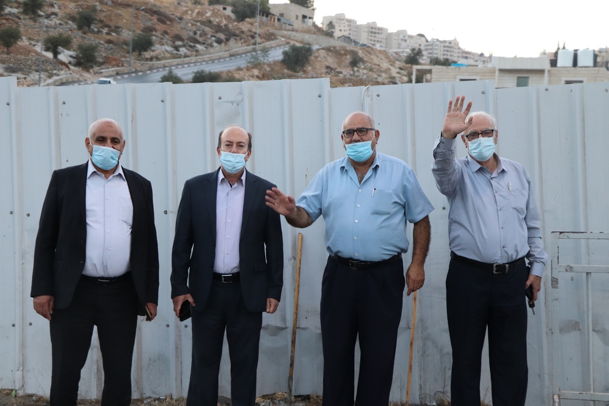 بلدية بيت لحم تدشن "صرح شهداء مدينة بيت لحم" في موقع دُوّار واد شاهين