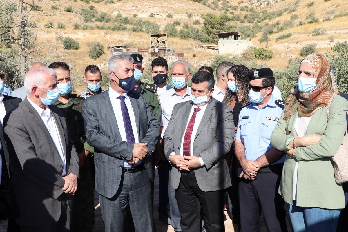 تحت رعاية وبمشاركة وزير الحكم المحلي م. مجدي الصالح: بلدية بيت لحم تضع حجر الأساس لمشروع مسلخ بلدي نموذجي ومشروع شارع واد مسلم