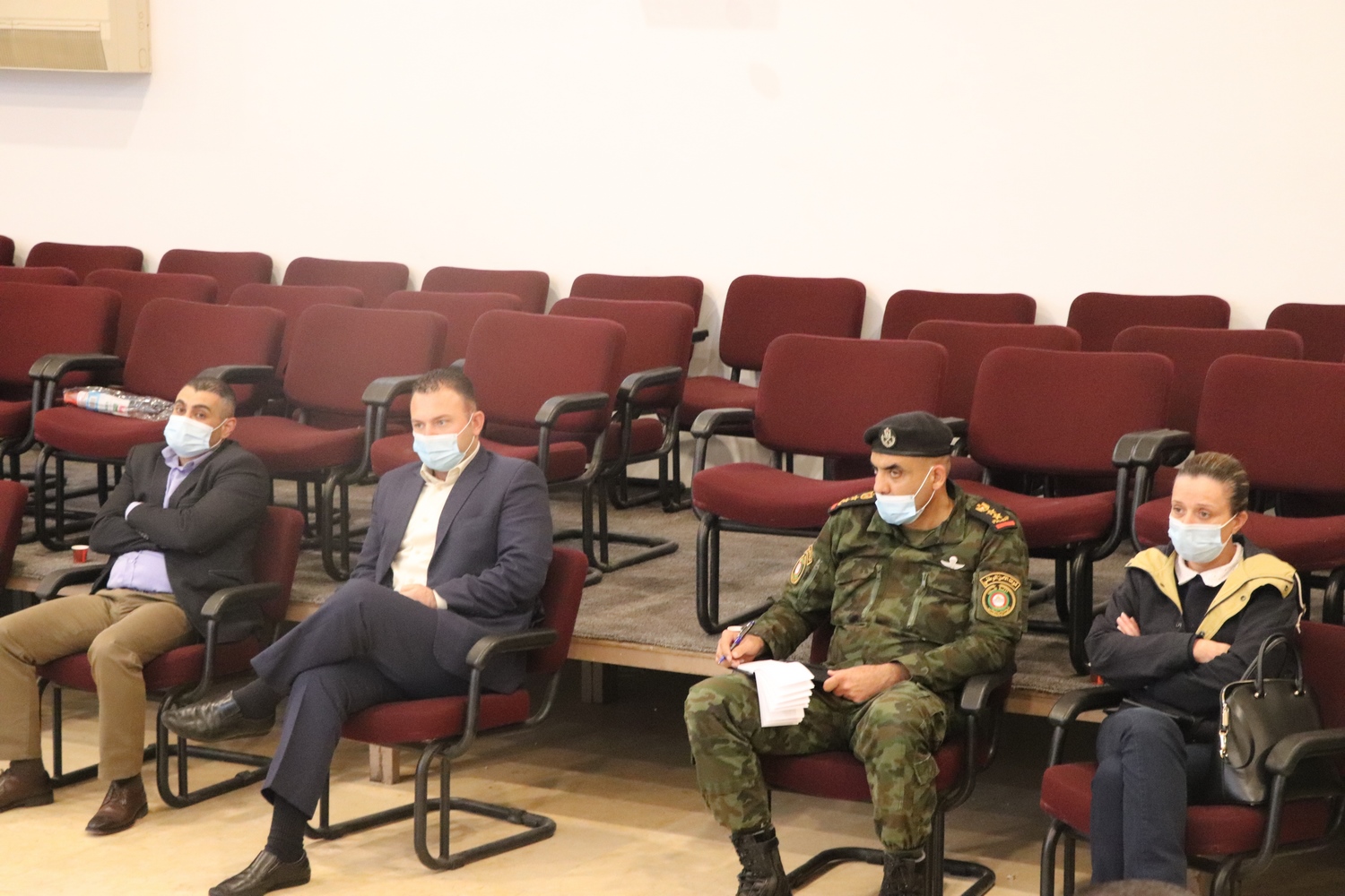 بلدية بيت لحم تعقد لقاءً تشاوريا للخروج برؤية مشتركة في تنظيم الاحتفالات الميلادية المجيدة ضمن إجراءات السلامة والوقاية العامة