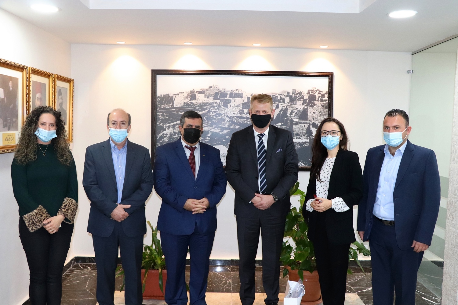 رئيس بلدية بيت لحم وممثل جمهورية بولندا يبحثان سبل التعاون المشترك